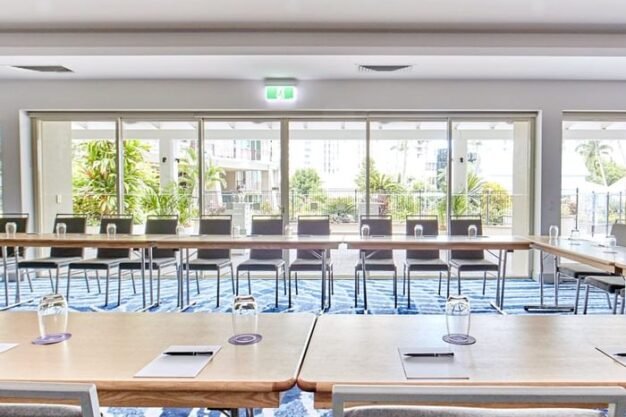 meeting-venues-novotel-cairns_square