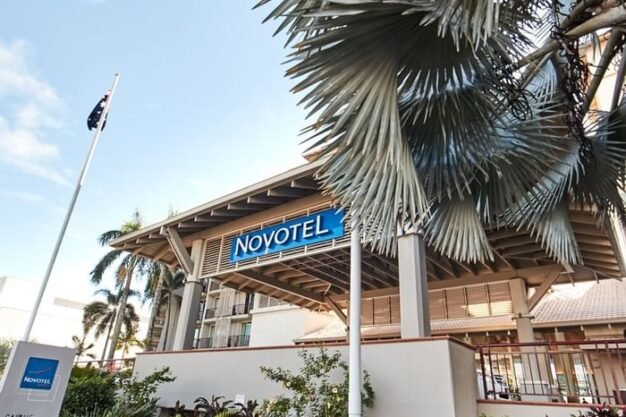 novotel-cairns-oasis-resort-front-facade_square